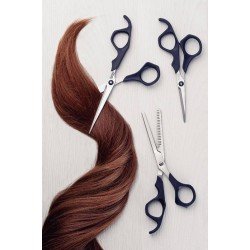 TESOURA PARA CABELO TRAMONTINA SUPERCORT COM LÂMINA EM AÇO INOX COM FIO DESBASTE E CABO DE POLIPROPILENO ONIX 6