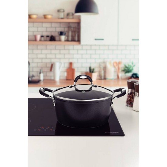 CAÇAROLA TRAMONTINA MÔNACO INDUCTION EM ALUMÍNIO COM REVESTIMENTO INTERNO E EXTERNO ANTIADERENTE STARFLON PREMIUM PRETO COM TAMPA DE VIDRO 28 CM 6,4 L