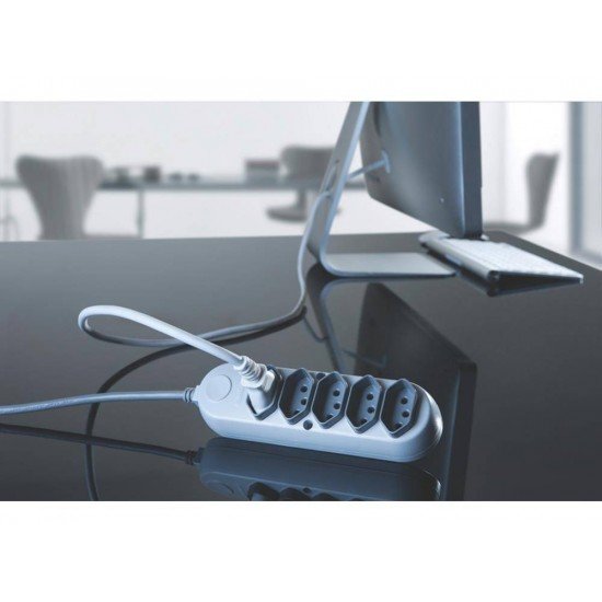 EXTENSAO EM TERMOPLASTICO 3 TOMADAS 2P + T C CABO DE 3M C COMPONEN METAL 10A 250V CINZA TRAMONTINA