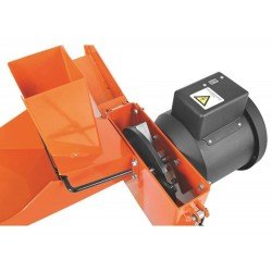 TRITURADOR FORRAGEIRO ELETRICO TRE25 COM MOTOR DE 2 HP 60HZ COM SAIDA LATERAL TRAMONTINA BIVOLT