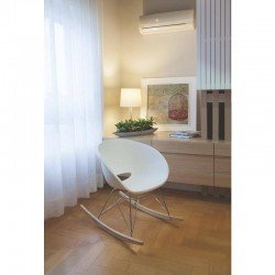 CADEIRA PLASTICA ELENA BRANCA COM BASE BALAN O EM ACO E MADEIRA