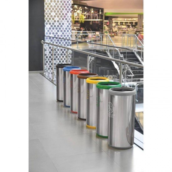 LIXEIRA INOX TRAMONTINA COM ACABAMENTO POLIDO, ARO E BASE VERDE EM POLIPROPILENO 40L