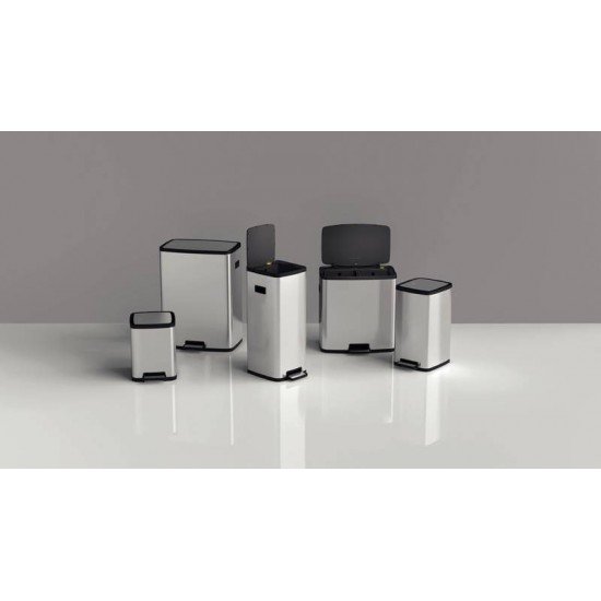 LIXEIRA TRAMONTINA OCTOS EM AÇO INOX COM BALDE REMOVÍVEL E PEDAL 10 L