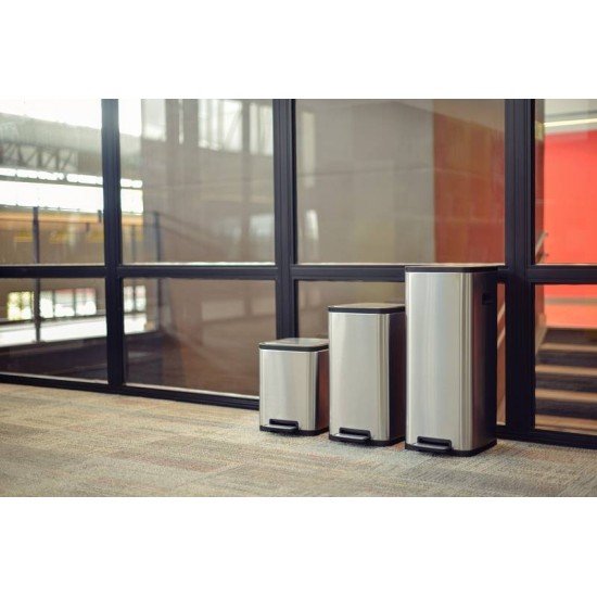 LIXEIRA TRAMONTINA OCTOS EM AÇO INOX COM BALDE REMOVÍVEL E PEDAL 15 L